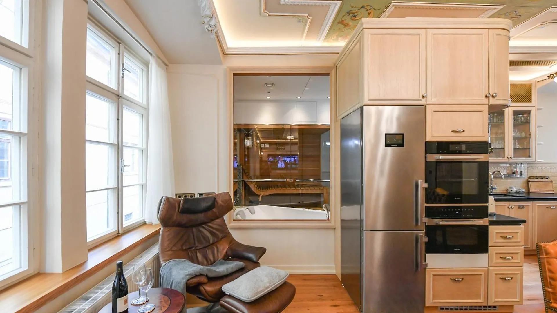 St Giles Sauna And Pool Table Apt Apartment Prague