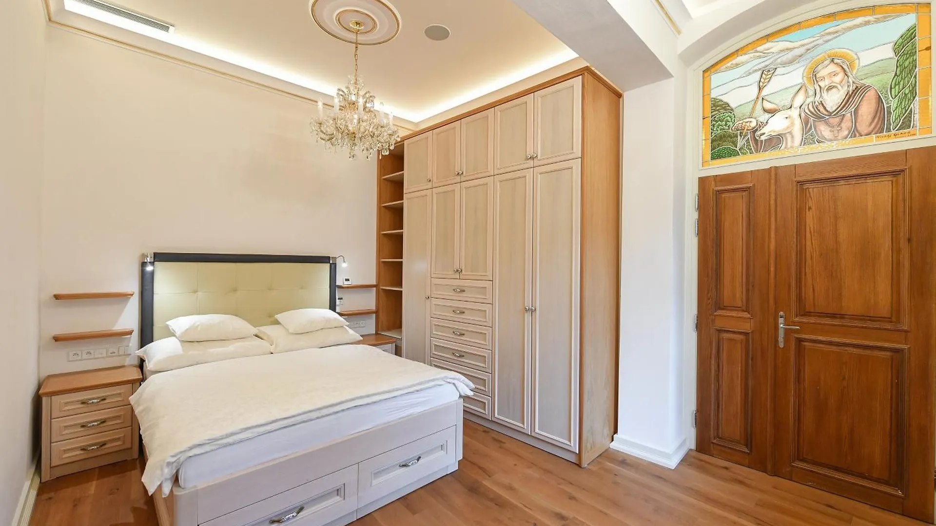St Giles Sauna And Pool Table Apt Apartment Prague Czech Republic